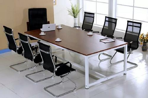 Cập nhật những tiêu chí chọn bàn họp cho văn phòng nhỏ