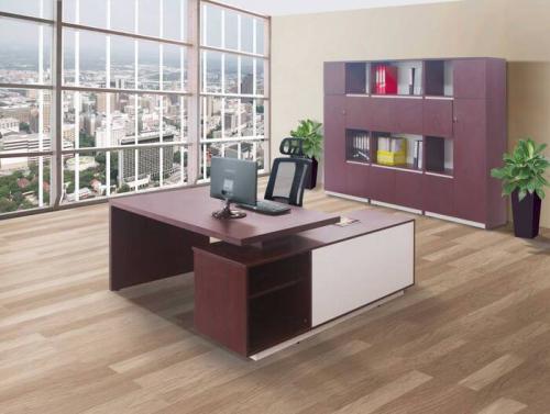 Góc tư vấn: Bàn giám đốc nên chọn màu nào thì nổi bật?