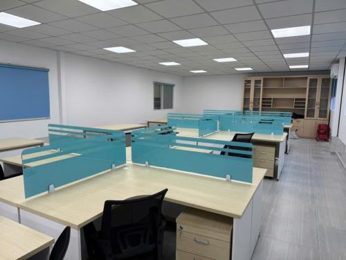 Mẹo lựa chọn mẫu bàn chân sắt cho văn phòng đẹp - rẻ - bền