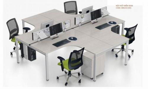 Cửa hàng bán bàn làm việc giá rẻ tại quận 2