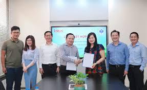 Thi Công Lắp Đặt Nội Thất Văn Phòng Công ty TNHH Lotus Venture Holding