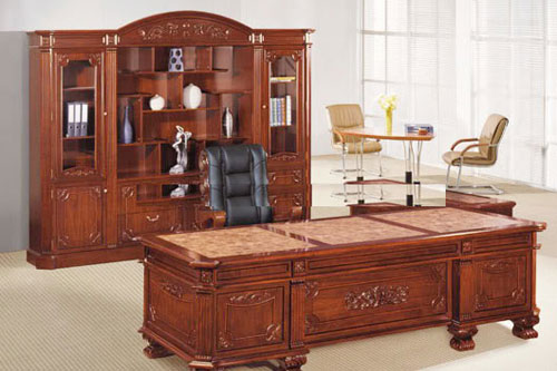 Bàn ghế lãnh đạo Hòa Phát