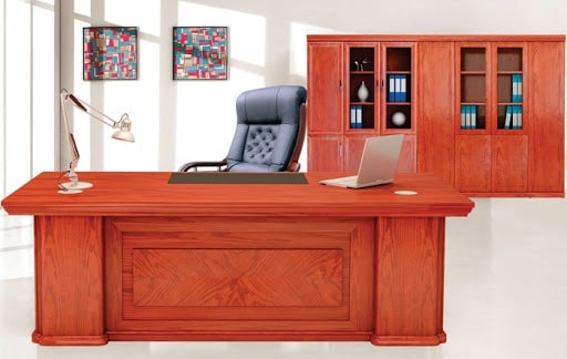 chất liệu b&agrave;n gi&aacute;m đốc gỗ
